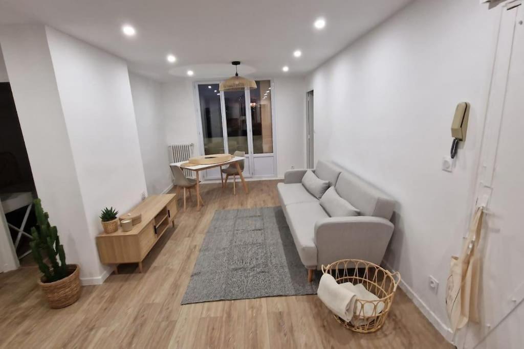 Appartement Saint Charles Marseille Extérieur photo